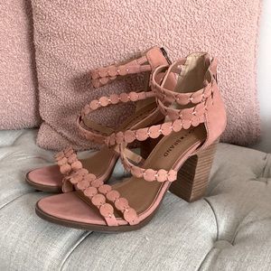 Sandal heels